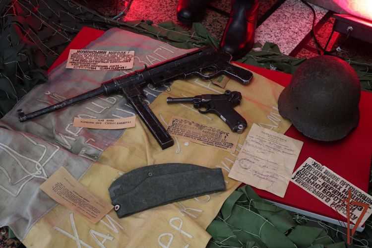 Росгвардия организовала передвижные выставки к Международному дню музеев 