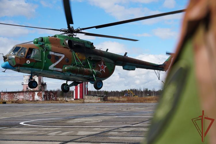 Росгвардейцы провели учебные сборы по десантной подготовке в Архангельской области