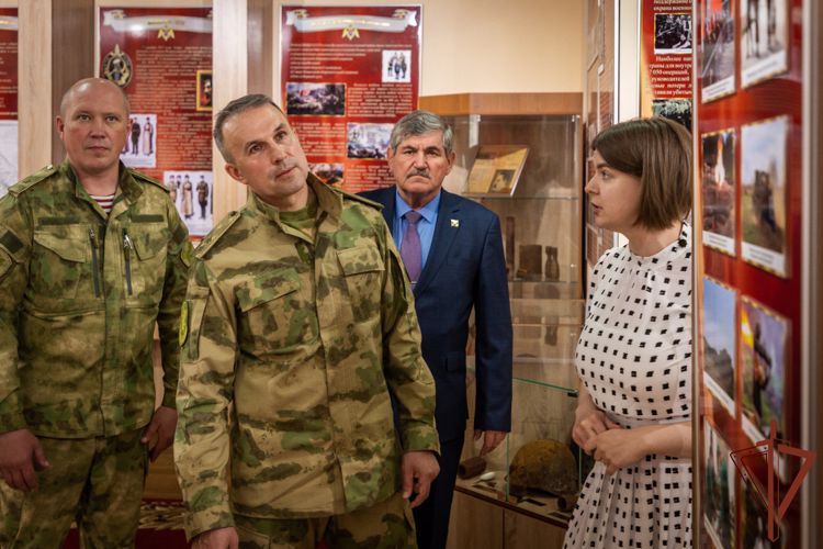 Генерал-лейтенант Григорий Мощик побывал с рабочей поездкой в Северо-Кавказском округе Росгвардии