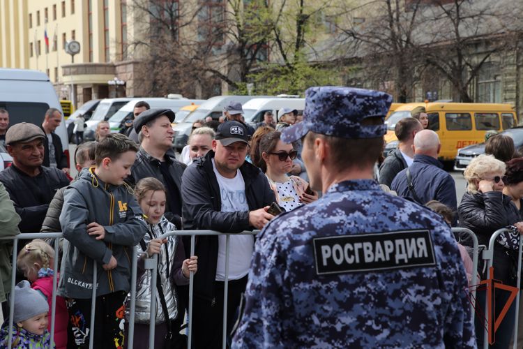 Росгвардия обеспечила правопорядок и безопасность культурно-массовых мероприятий на Урале 
