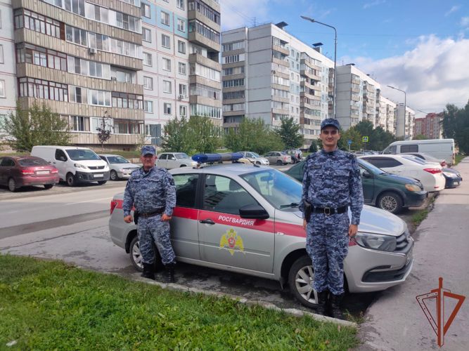Росгвардейцы задержали подозреваемых в ограблении пенсионера в Новосибирской области