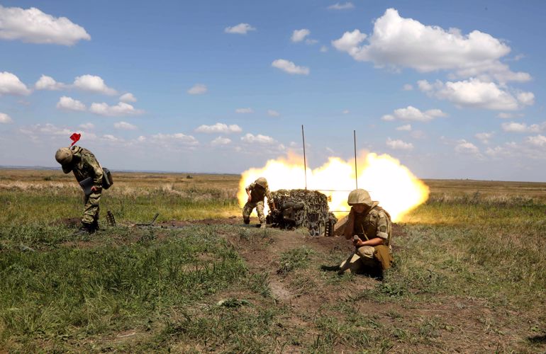 Артиллеристы Росгвардии провели учебный сбор в Ростовской области (видео)
