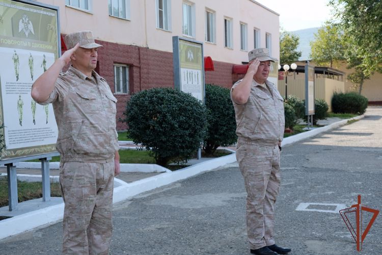 Отдельный батальон махачкалинского соединения Росгвардии отметил годовщину сформирования