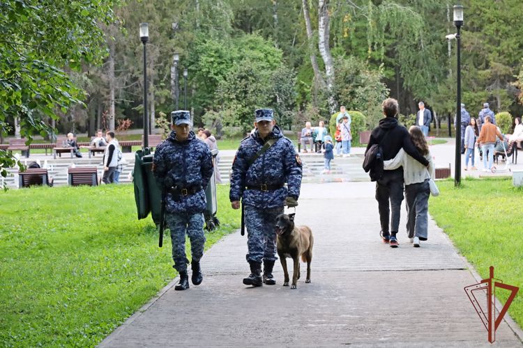 Росгвардейцы выполнили задачи по обеспечению безопасности участников празднования Дня Республики Татарстан