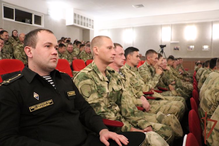 72-ю годовщину со дня сформирования отметили в озерской ордена Красной Звезды дивизии Росгвардии