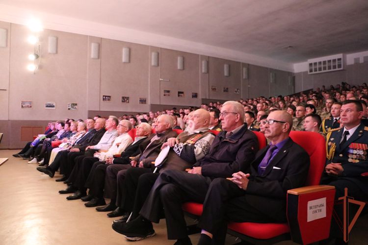 72-ю годовщину со дня сформирования отметили в озерской ордена Красной Звезды дивизии Росгвардии