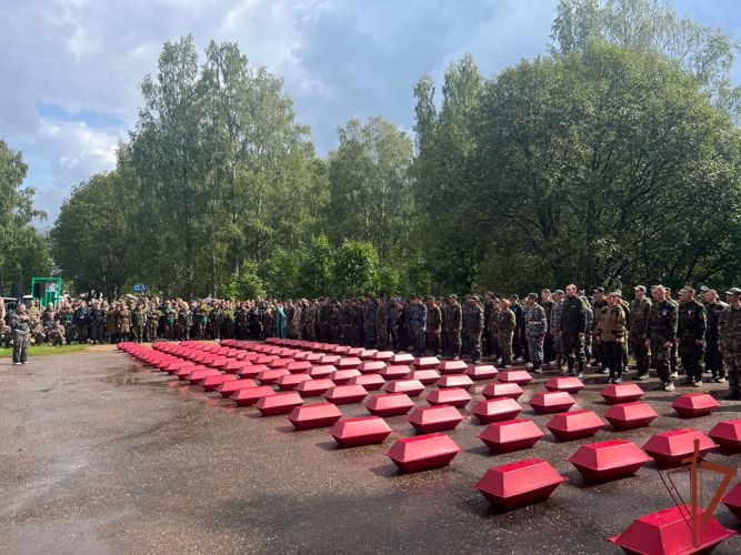 Росгвардия приняла участие в церемонии захоронения останков советских воинов, погибших в годы ВОВ в Калужской области