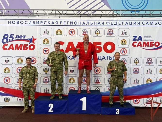 Чемпионат Сибирского округа Росгвардии по самбо завершился в Новосибирске