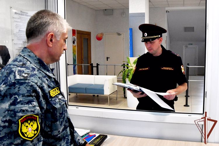 Росгвардейцы Южного округа участвуют во всероссийских учениях на объектах образования (видео)