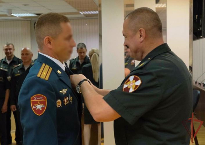 Росгвардейцам — участникам спецоперации вручены госнаграды на Урале
