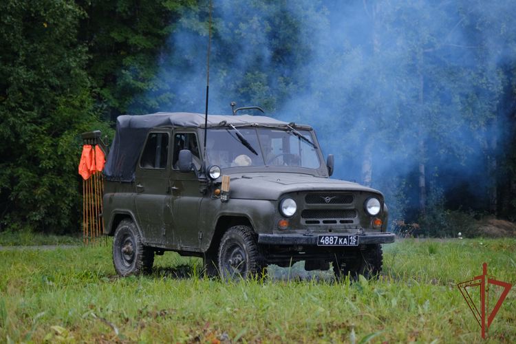 Лагерный сбор с подразделениями РХБ-защиты завершился в Уральском округе Росгвардии (видео)