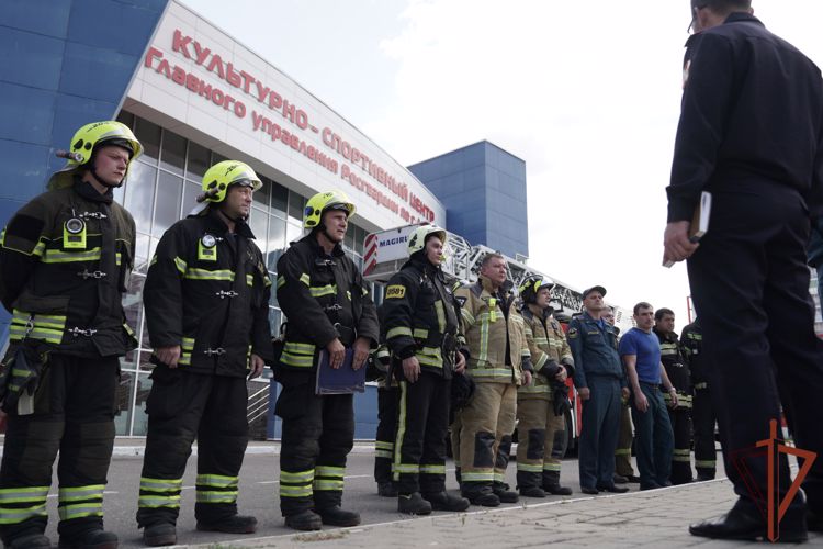 Пожарные учения с участием Росгвардии состоялись в Москве