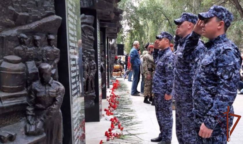 Мероприятия ко Дню солидарности в борьбе с терроризмом состоялись в Уральском округе Росгвардии