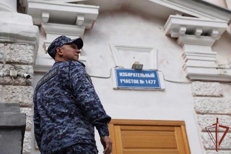 Росгвардейцы обеспечили безопасность Единого дня голосования на Урале