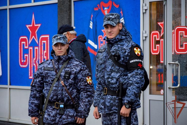Росгвардейцы обеспечили безопасность матча КХЛ в Санкт-Петербурге