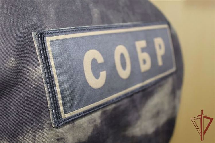 СОБР Росгвардии задержал в Москве подозреваемого в многомиллионном мошенничестве