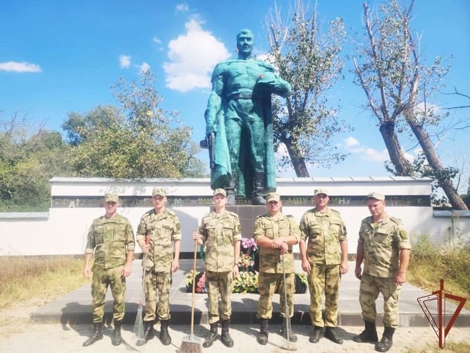 Акцию «На страже памяти»  поддержали военнослужащие  грозненского соединения Росгвардии
