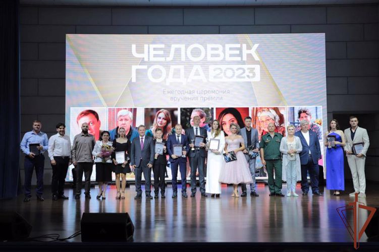 Врач из Росгвардии стал победителем премии «Человек года 2023» 
