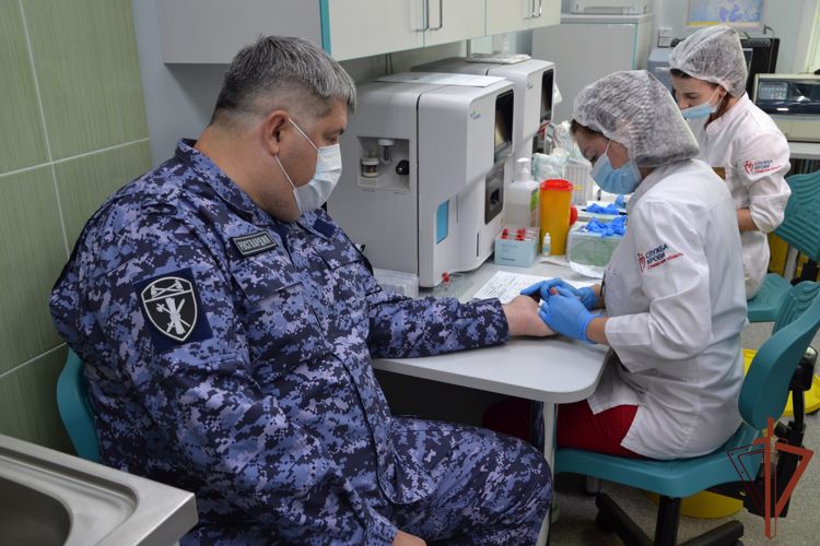 Росгвардейцы дали старт  марафону в поддержку донорского движения в Самарской области