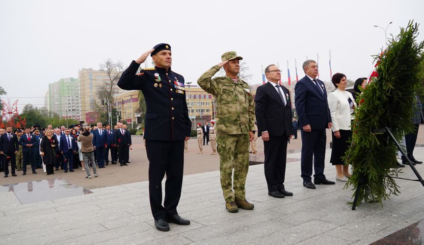 Генерал-полковник Александр Попов принял участие в мероприятиях в честь 80-й годовщины освобождения Брянска от немецко-фашистских захватчиков