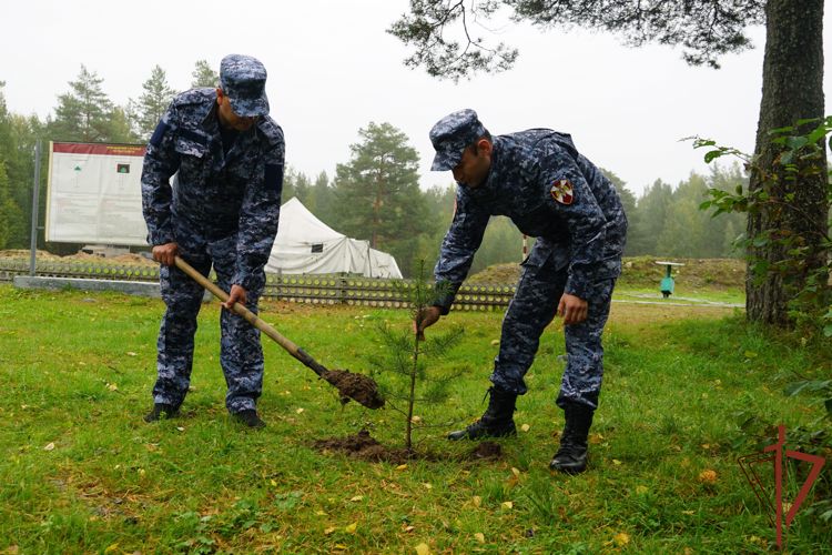 Росгвардейцы присоединились ко всероссийской акции «Зеленая Россия» в Карелии