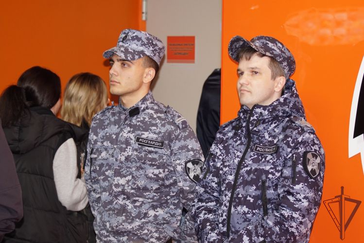 Росгвардия обеспечила безопасность международного хоккейного матча в Хабаровске