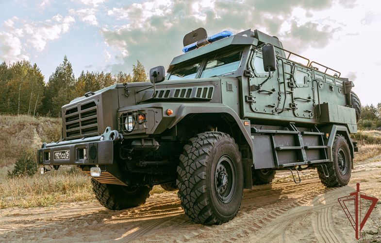 Новый бронеавтомобиль поступил на вооружение Росгвардии в Пензе