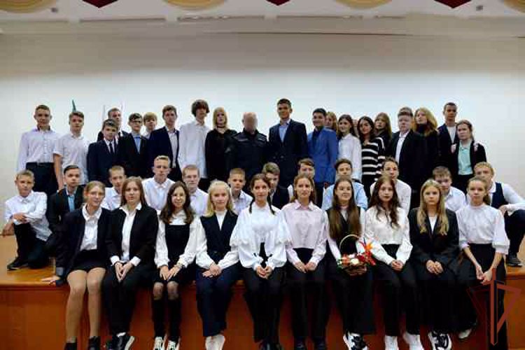 Росгвардейцы - участники СВО поблагодарили курганских школьников за поддержку