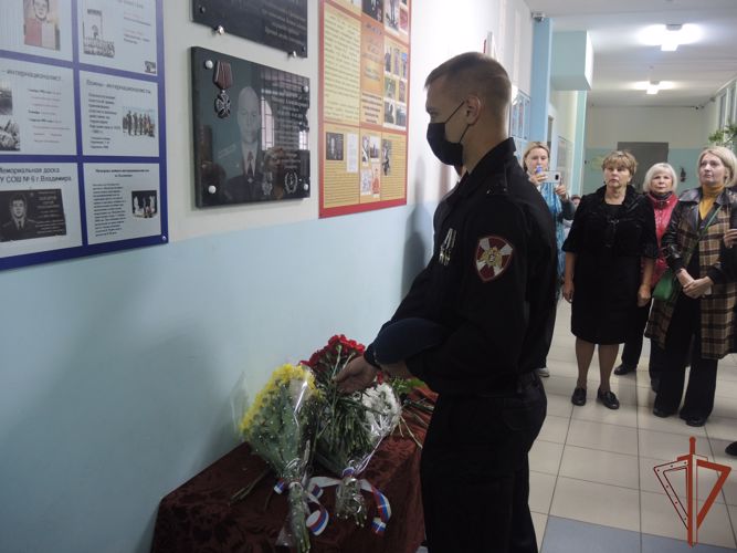 Память погибших офицеров Росгвардии  увековечили во Владимире