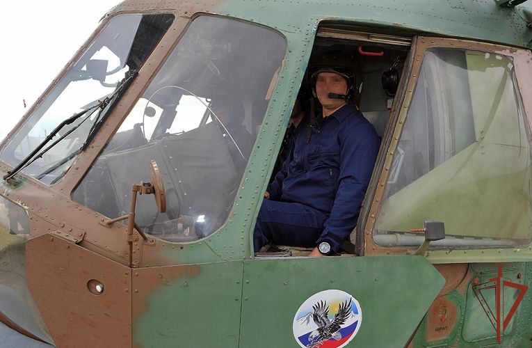 Экипажи смешанного авиационного полка Росгвардии успешно завершили выполнение задач на Северном Кавказе