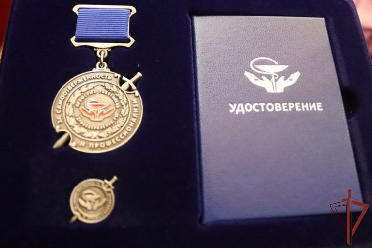 Медик Росгвардии из Костромы награжден медалью «За самоотверженность и профессионализм»