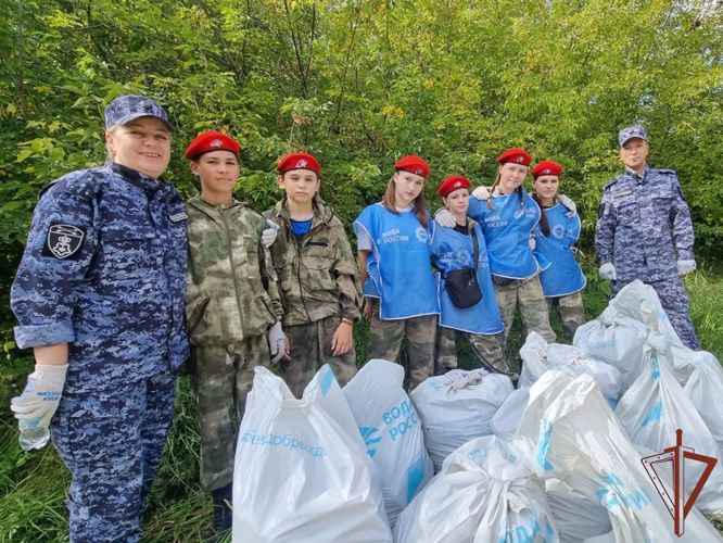 Всероссийские и городские экологические акции прошли при участии Росгвардии в Сибири