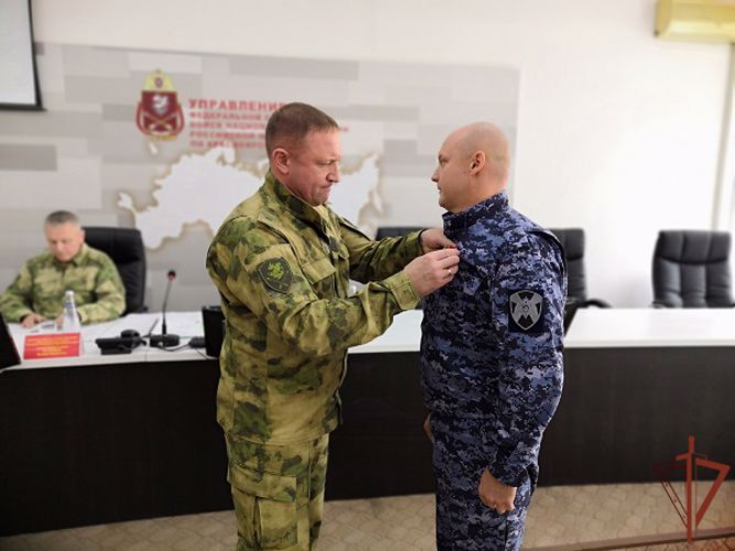 Офицерам Управления Росгвардии по Красноярскому краю вручены государственные награды
