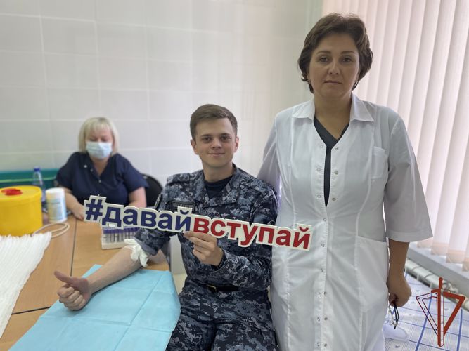 Сотрудник Росгвардии из Иркутска стал 17 тысячным участником регистра доноров костного мозга
