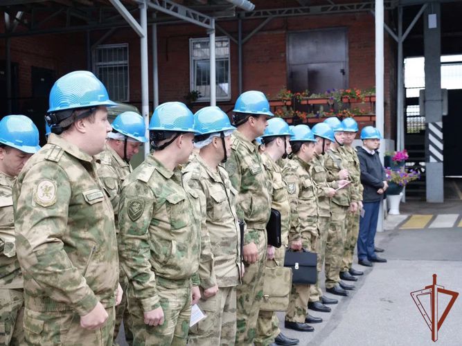 В Санкт-Петербурге завершились сборы с начальниками отделений инженерных отделов штабов округов и начальниками РВБ округов 