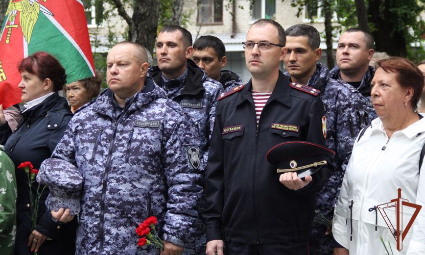 Мероприятия ко Дню солидарности в борьбе с терроризмом состоялись в Уральском округе Росгвардии