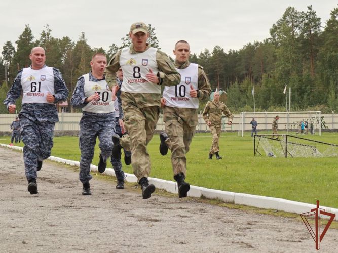 Чемпионат по военно-прикладным видам спорта завершился в Уральском округе Росгвардии