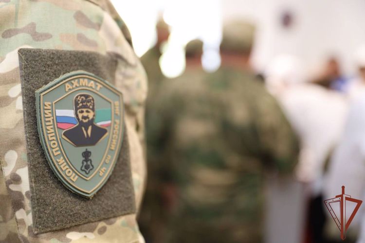 Акцию «От сердца к сердцу» поддержали росгвардейцы в Чеченской Республике