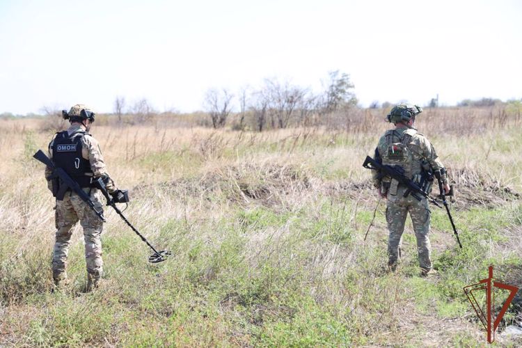 Росгвардейцы уничтожили взрывоопасные предметы в Чеченской Республике
