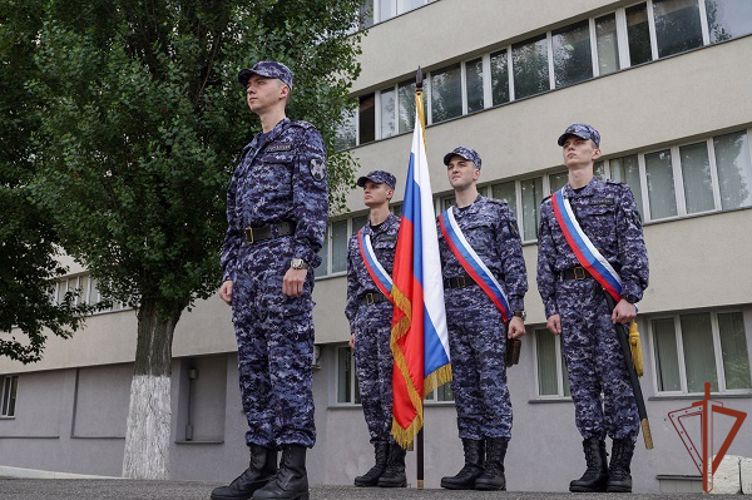 Более 200 сотрудников Главного управления Росгвардии по г. Москве завершили профессиональное обучение