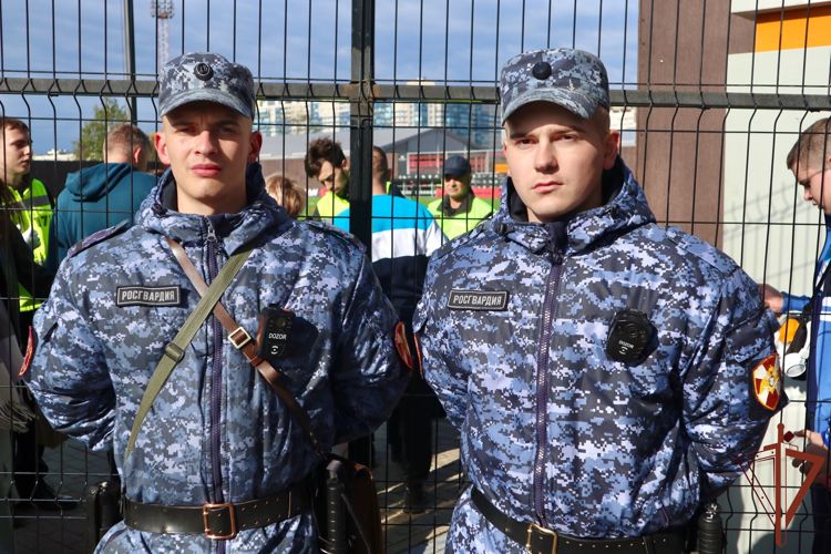 Безопасность спортивных мероприятий в Санкт-Петербурге обеспечили росгвардейцы