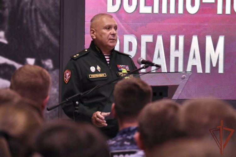 Генерал-лейтенант Алексей Воробьёв принял участие в торжественном мероприятии, посвященном дню образования военно-политических органов Росгвардии (видео)