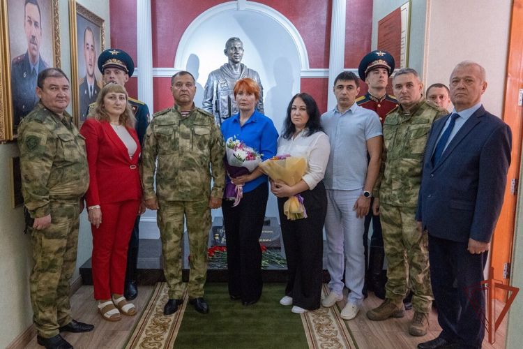 В Росгвардии  почтили память Героя России полковника Василия Чубенко 