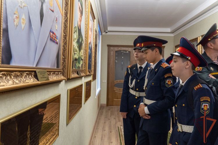 В Росгвардии  почтили память Героя России полковника Василия Чубенко 