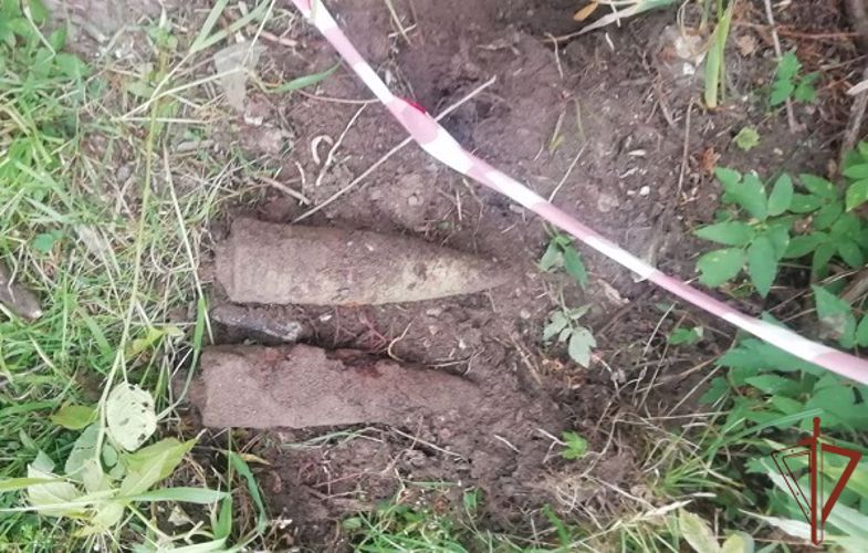Взрывотехники псковского ОМОН Росгвардии обезвредили неразорвавшиеся снаряды времён войны