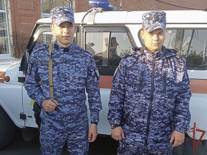 Росгвардейцы вернули матери потерявшегося ребенка в Кемеровской области