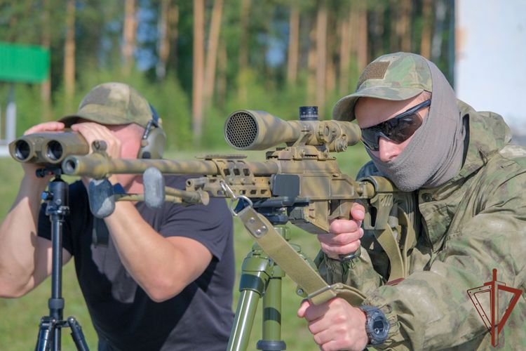 Учебно-методический сбор снайперов подразделений полиции специального назначения Росгвардии состоялся в Уральском округе