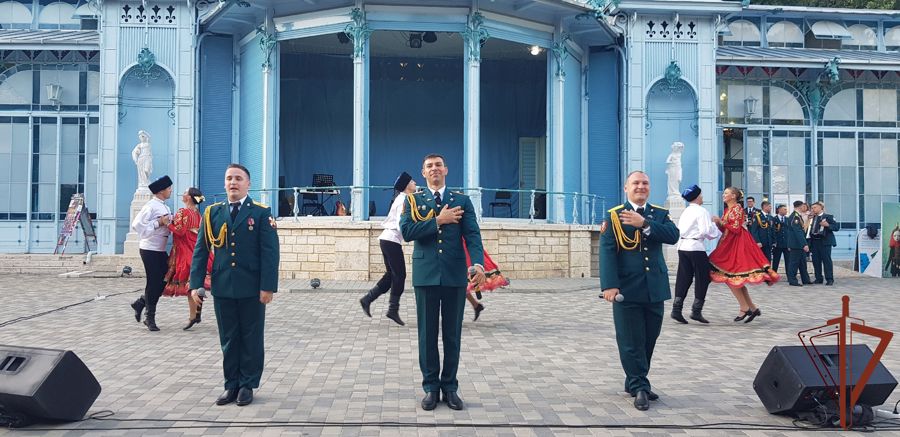 Завершился гастрольный тур ансамбля песни и пляски Северо-Кавказского округа Росгвардии