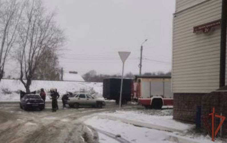 Росгвардейцы предотвратили возгорание автомобиля в Димитровграде
