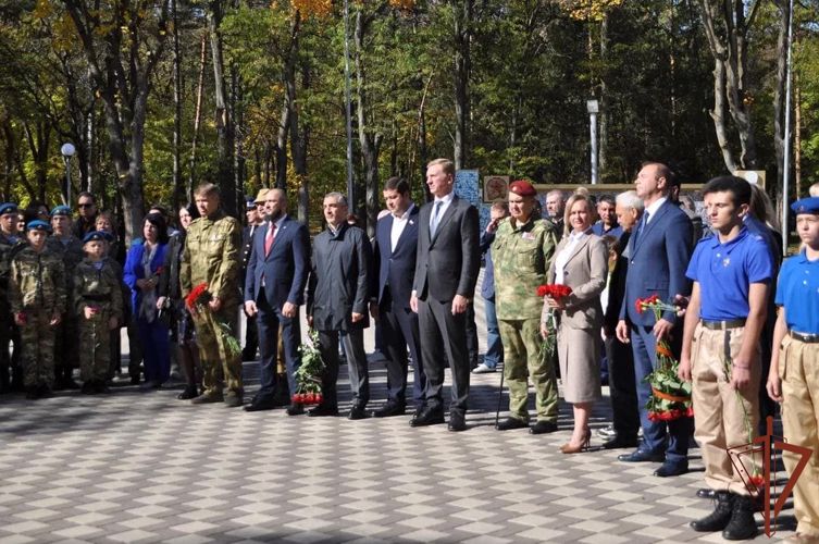 Оркестр Росгвардии принял участие в торжественном открытии памятника воинам-интернационалистам в Ессентуках
